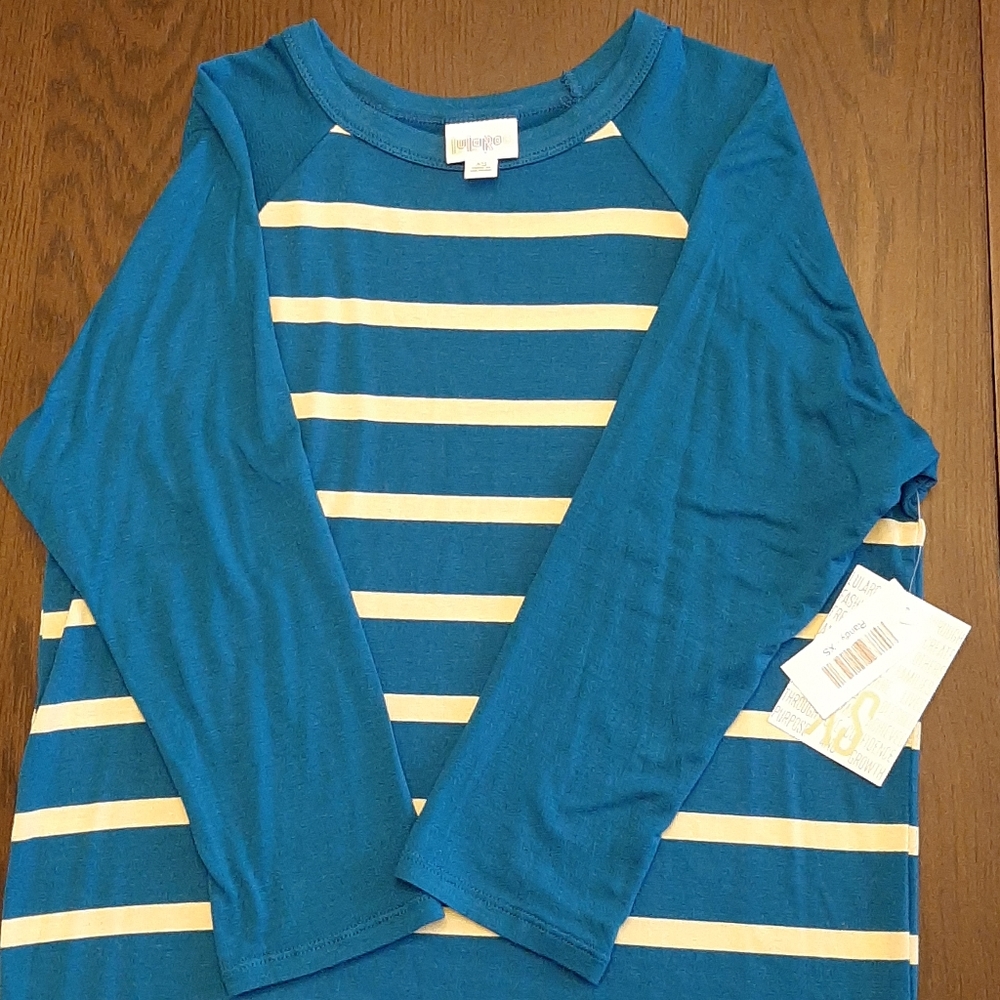 LuLaRoe Randy Shirt - Picture 3 of 4